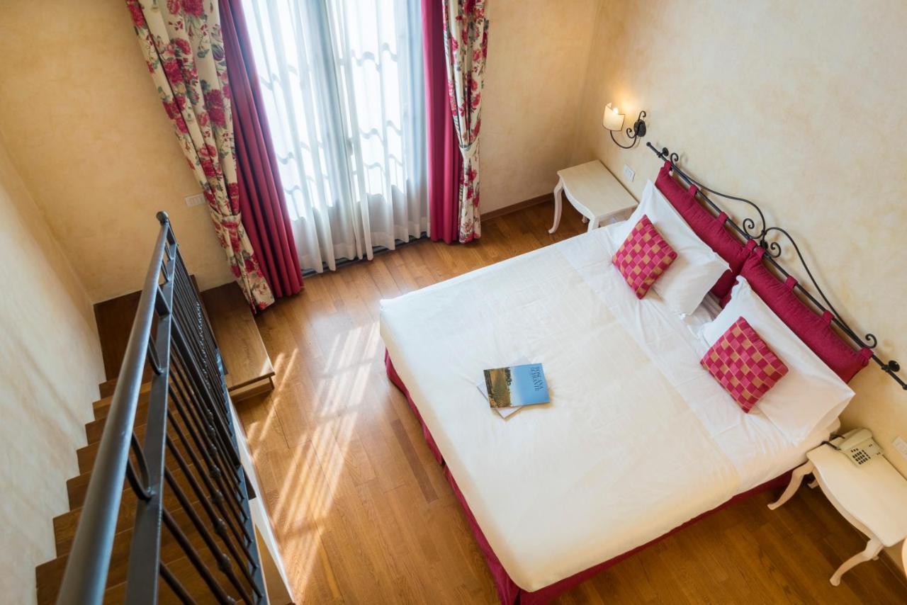 Hotel Borgo Di Cortefreda - Place Of Charme Tavarnelle Val di Pesa Εξωτερικό φωτογραφία